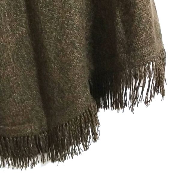 SUMAC DESIGN 100% PERUVIAN ALPACA PONCHO SWEATER  SIZE OS - Picture 3 of 11